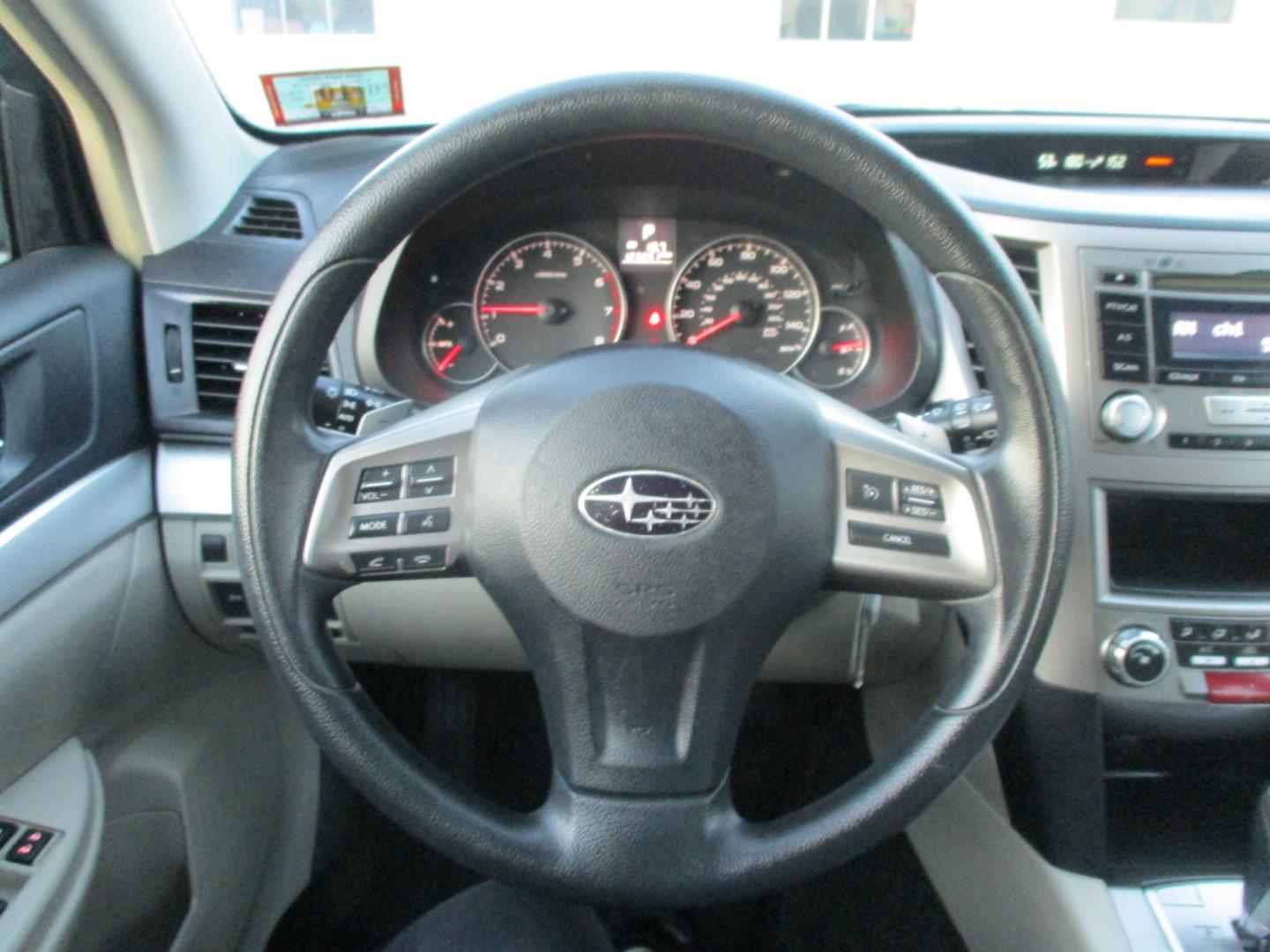 2013 Subaru Outback 2.5i (4S4BRBAC5D3) with an 2.5L H4 DOHC 16V engine, AUTOMATIC transmission, located at 540a Delsea Drive, Sewell, NJ, 08080, (856) 589-6888, 39.752560, -75.111206 - Photo#15